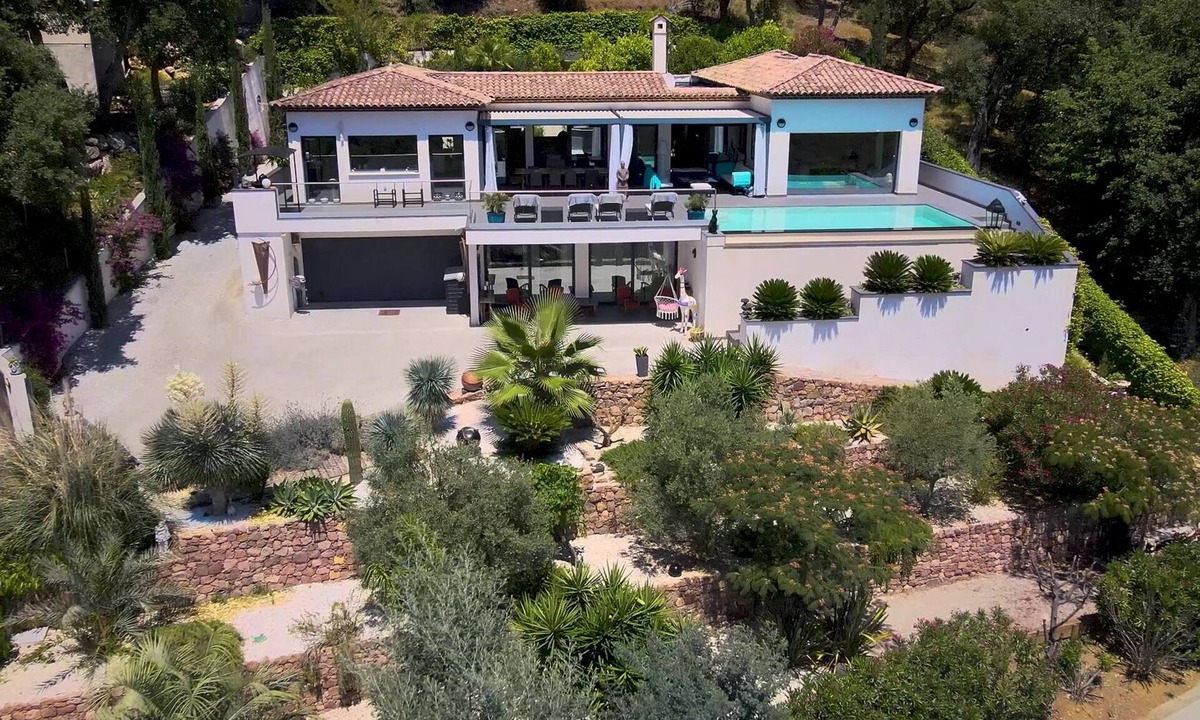 Les Adrets-de-l'Esterel Villa | Vaste Demeure D'architecte