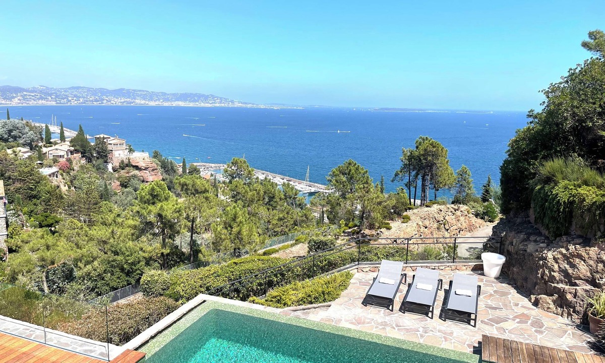 Theoule-sur-Mer Villa | Very beautiful villa with unique services in Théoule-sur-Mer