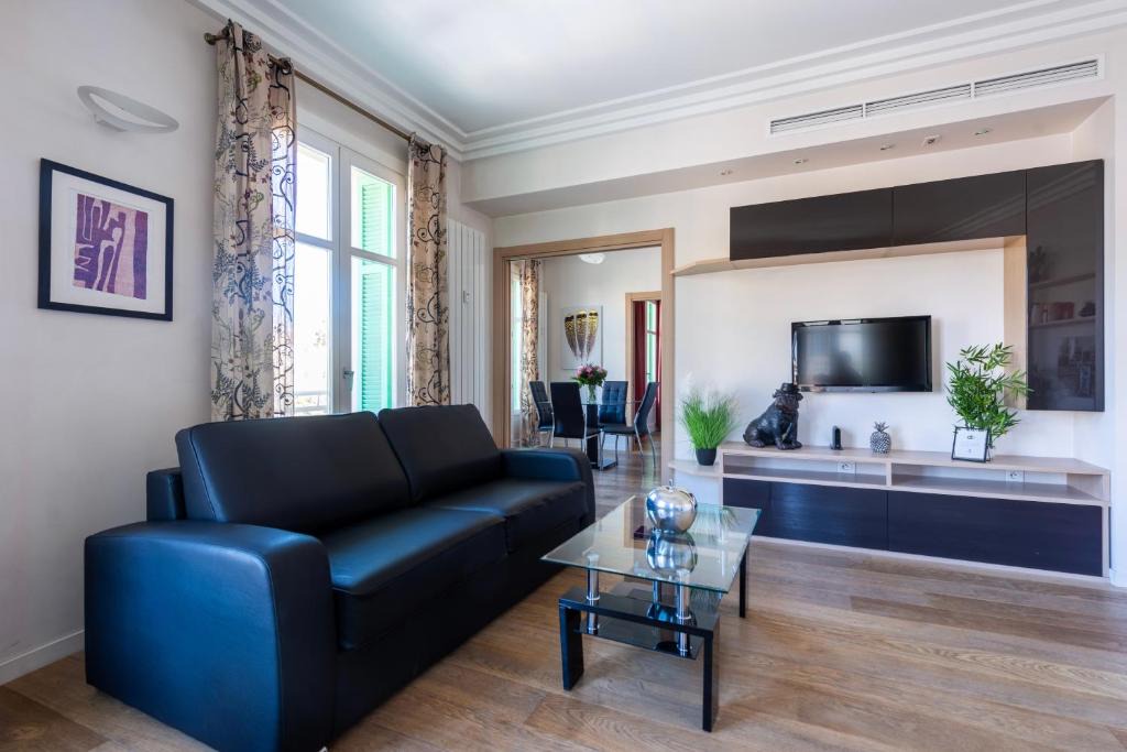 Gambetta Apartment | VICTOR HUGO - Modern and sunny, terrace, 2 baths