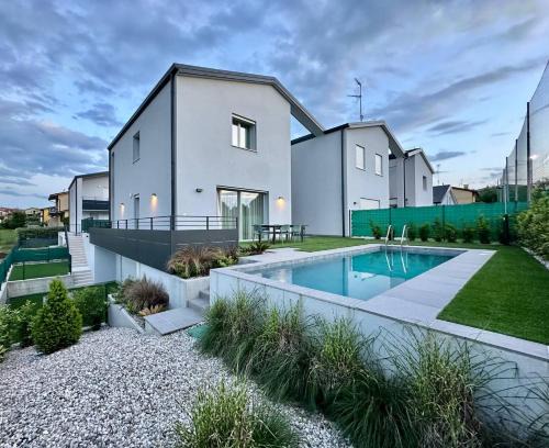 Cavalcaselle Villa | Villa al Borghetto