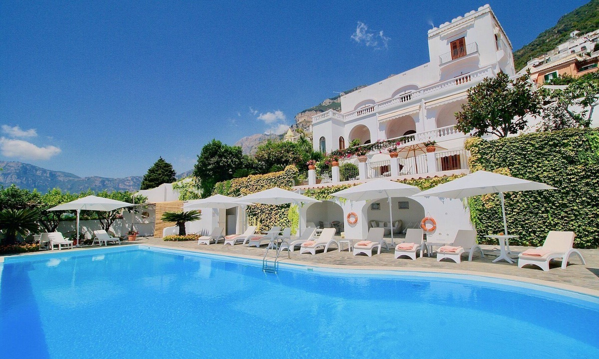 Praiano Villa | VILLA AURA - Six Bedroom Villa, Sleeps 12