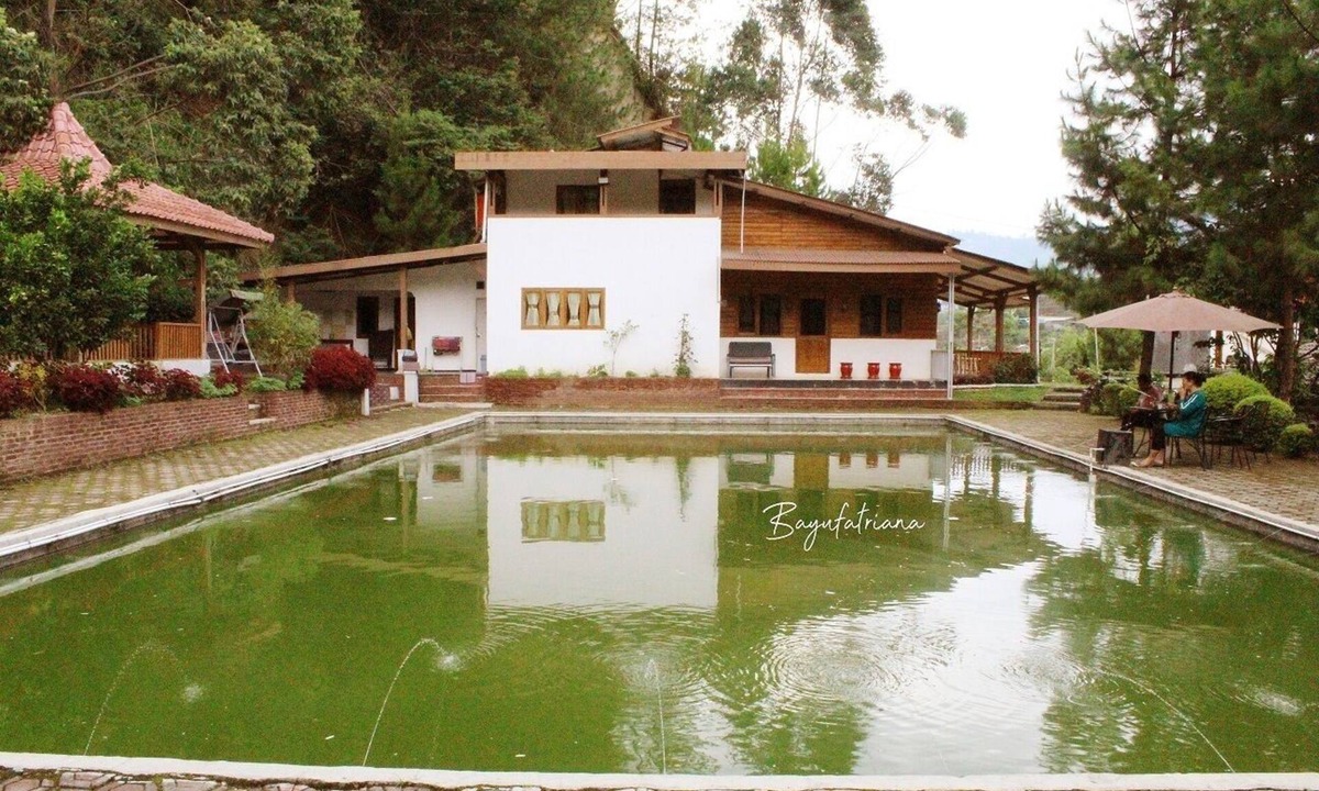 Lembang Villa | Villa Bayu Lembang