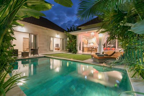 Batubelig Villa | Villa Briana Seminyak by Villas R Us