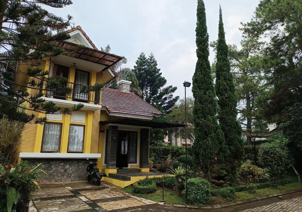 Cipanas Villa | Villa Colonel N9/7