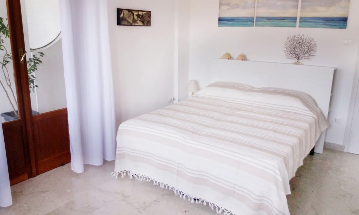 Mondello Villa | Villa coral mondello 50 meters from the sea