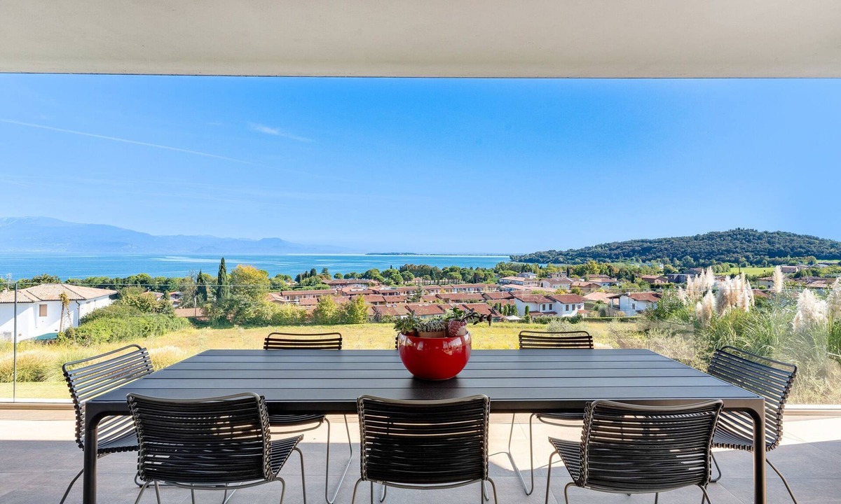 Monte Villa | Villa Elma, Luxury and Elegance in Padenghe sul Garda