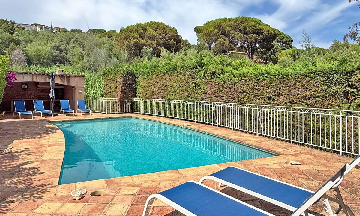 La Nartelle House | Villa for 6 people - Private pool - Air conditioning - WiFi - Sainte Maxime - Rated 4*