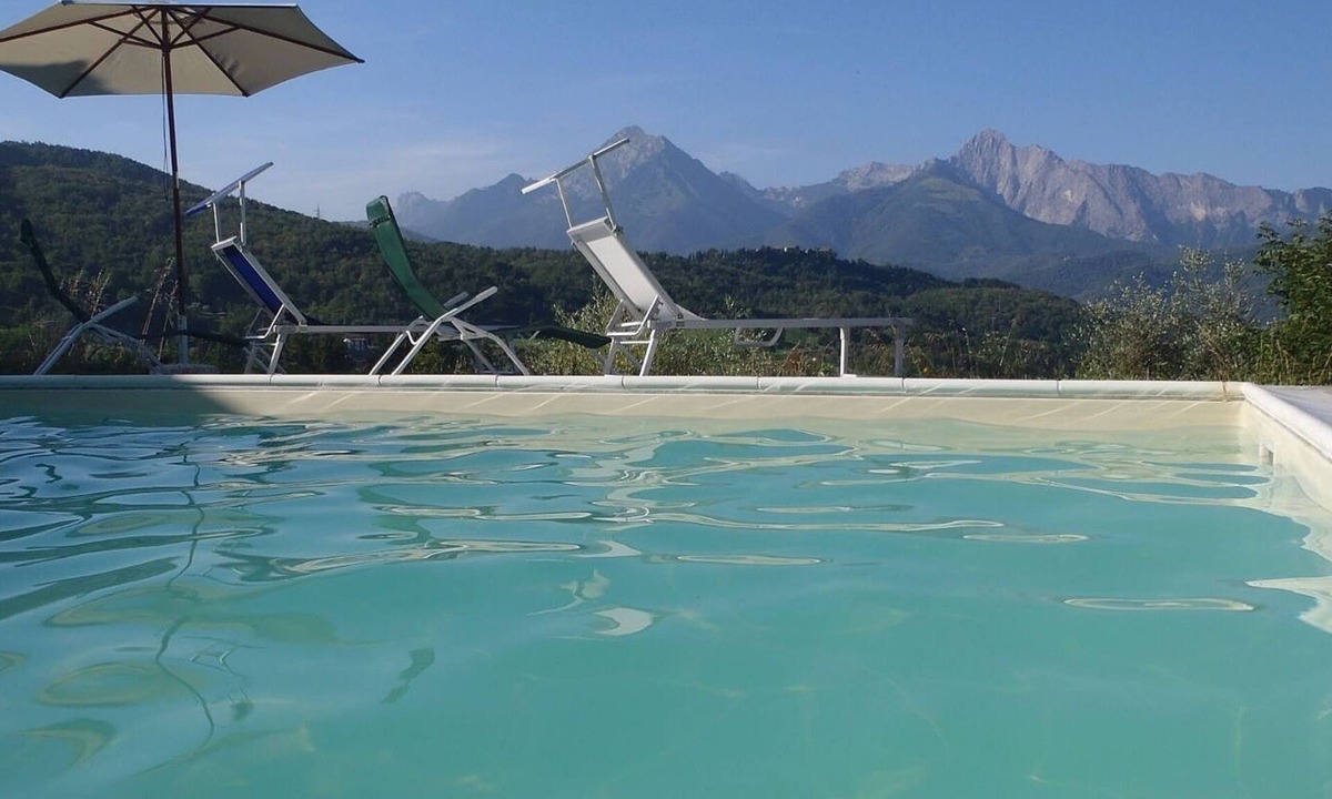 Casola in Lunigiana Villa | Villa in 2 Acres: Large Heated Private Pool; 360 deg. Stunning Views; Free WIFI