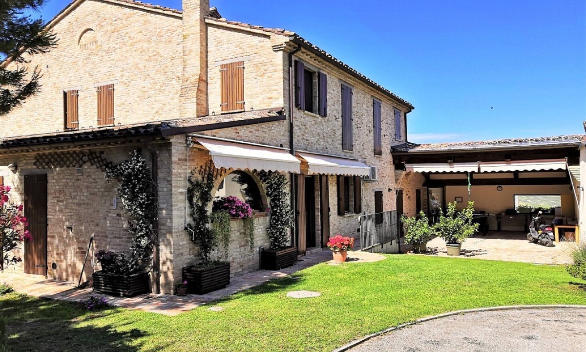 Granarola Villa | Villa in Marche with Private Pool