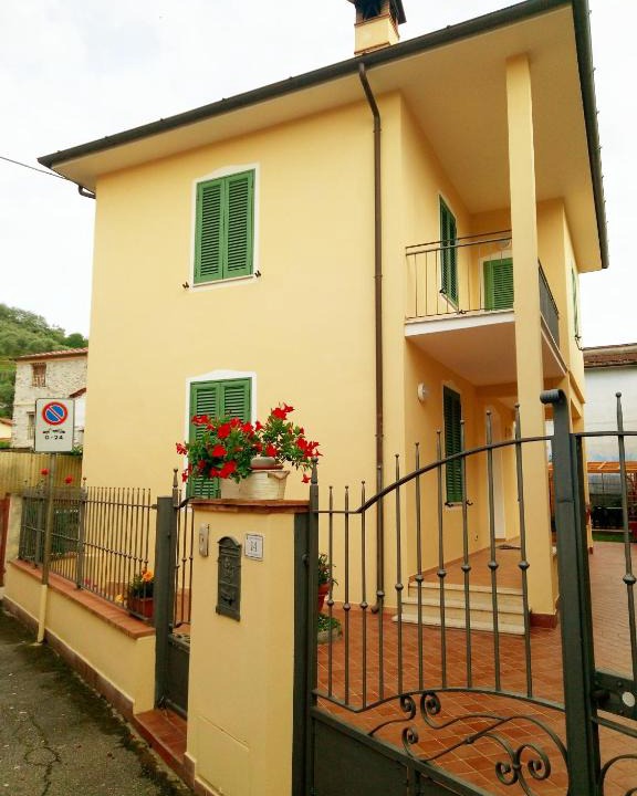 Massarosa Villa | Villa Margherita - Comfort house