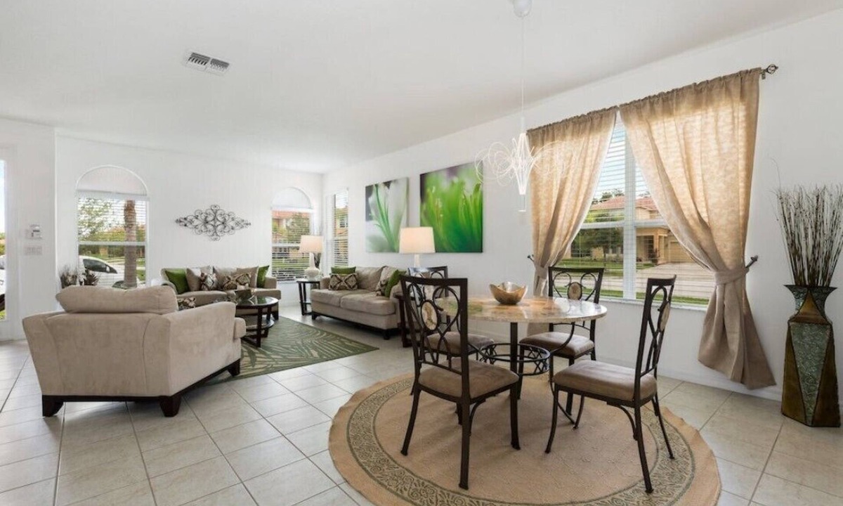 Bellavida Villa | Villa Martins - Comfortable SIX-Bedroom House w/Pool near Disney.