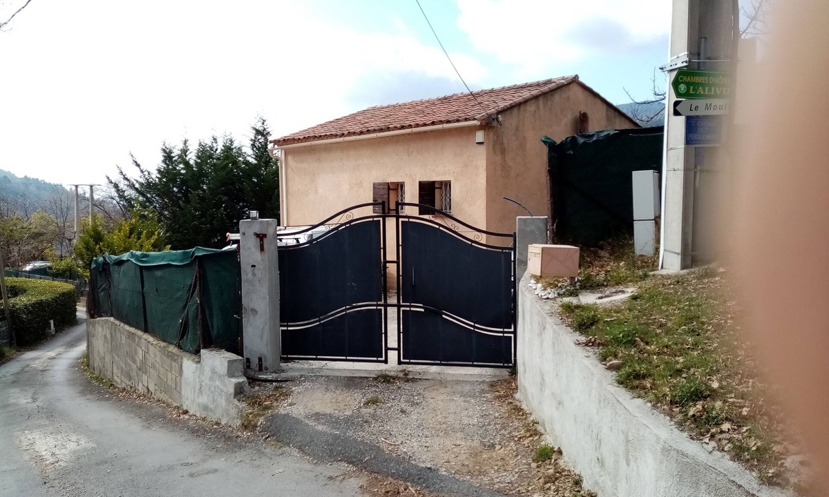 Coaraze Villa | Villa of 70 m2 with terrace and garden 30 km from the port of Nice. hiking trail
