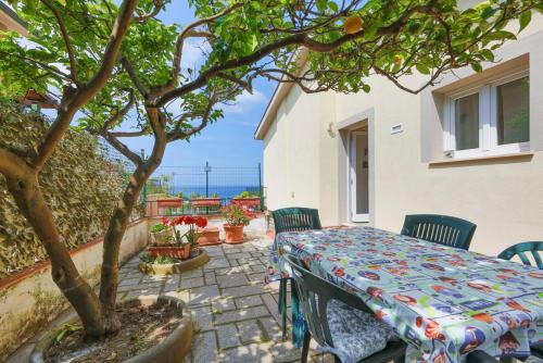 Portoferraio Villa | Villa Padulella - Goelba