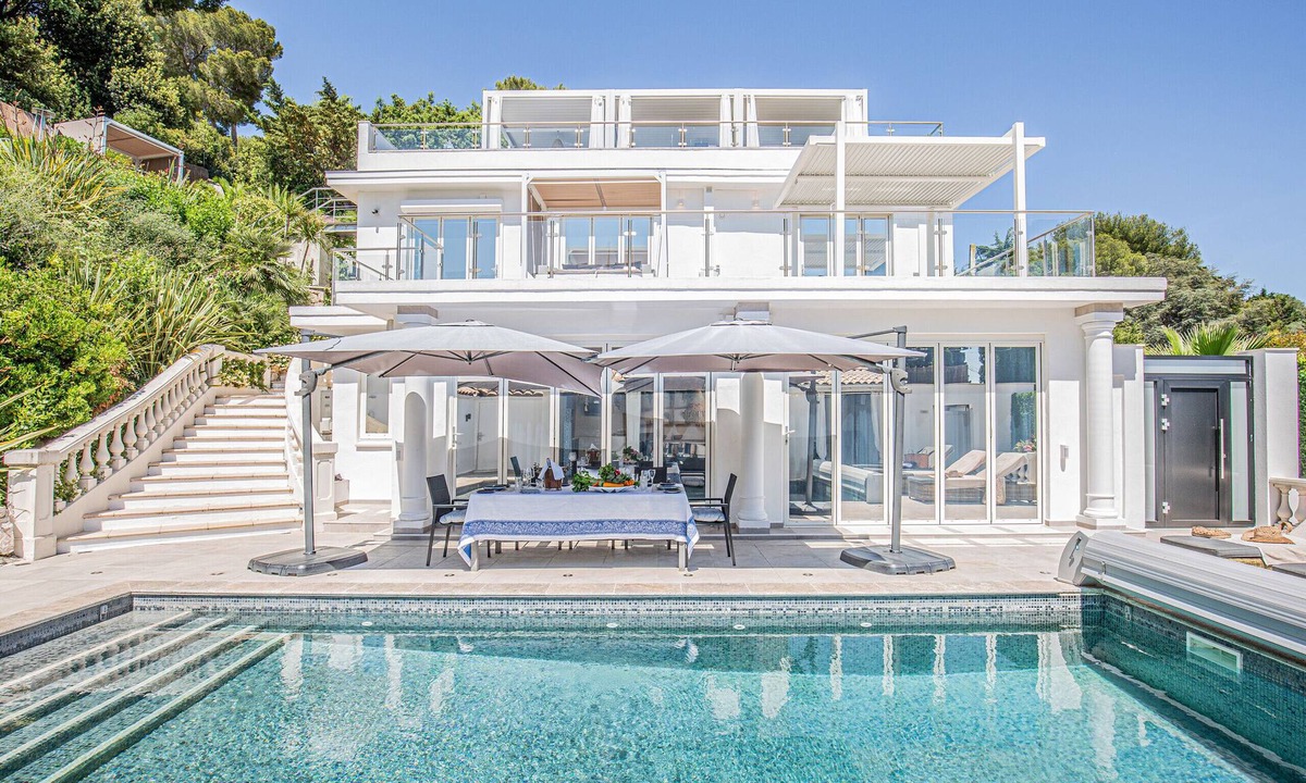 Cap-d'Antibes Villa | Villa Sandara