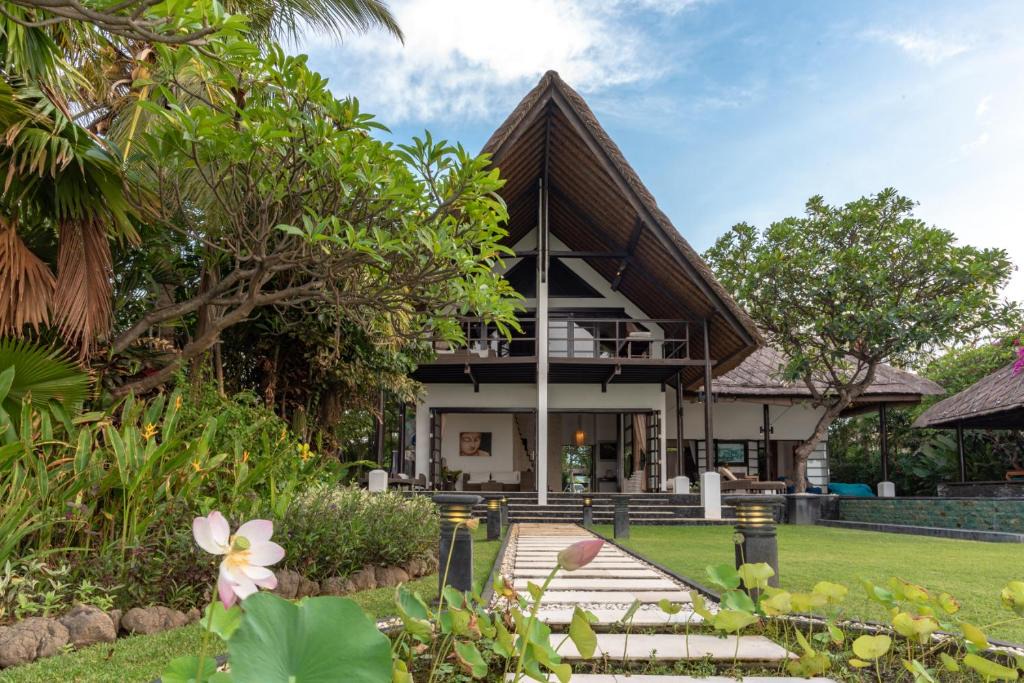 Lokapaksa Villa | Villa Sheeba