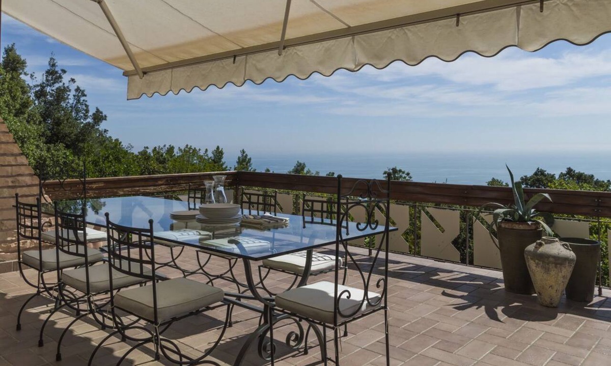 Sirolo Villa | Villa Solare by MMega