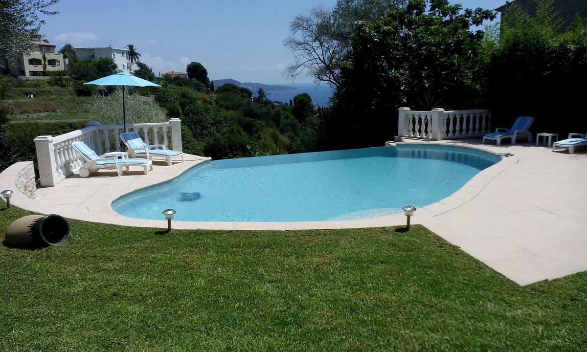 Ventabrun Villa | Villa with pool, sea view 10 min from beaches