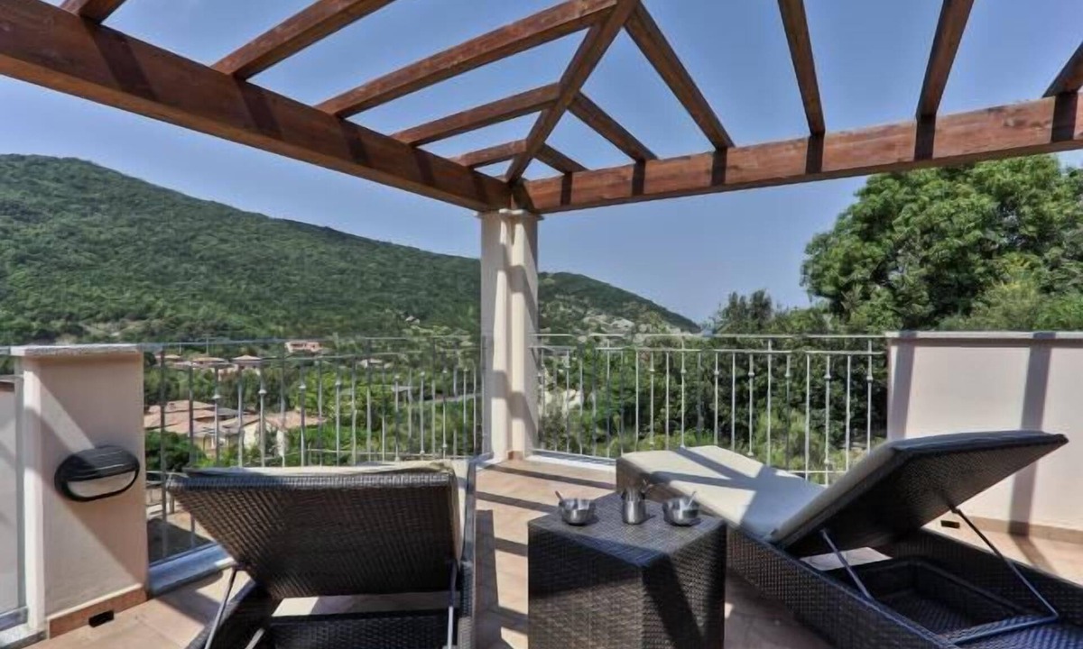 Rio nell'Elba Villa | Villa with terrace and ocean view - Rio nell’Elba: Villetta Natura Casa B