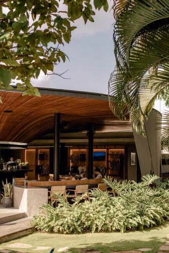 Berawa Resort | Wave House Boutique Surf Hotel - Adults Only