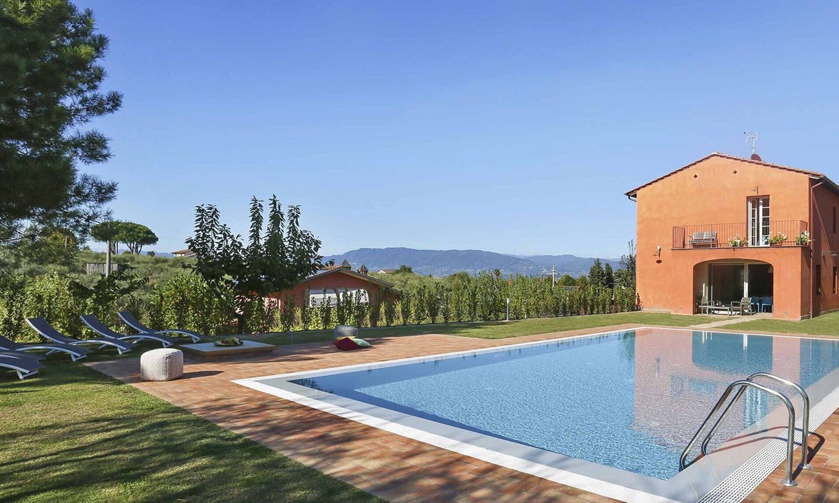 Colle di Compito Villa | Wonderful private villa with WIFI, A/C, private pool, TV, balcony and panoramic view, close to L.