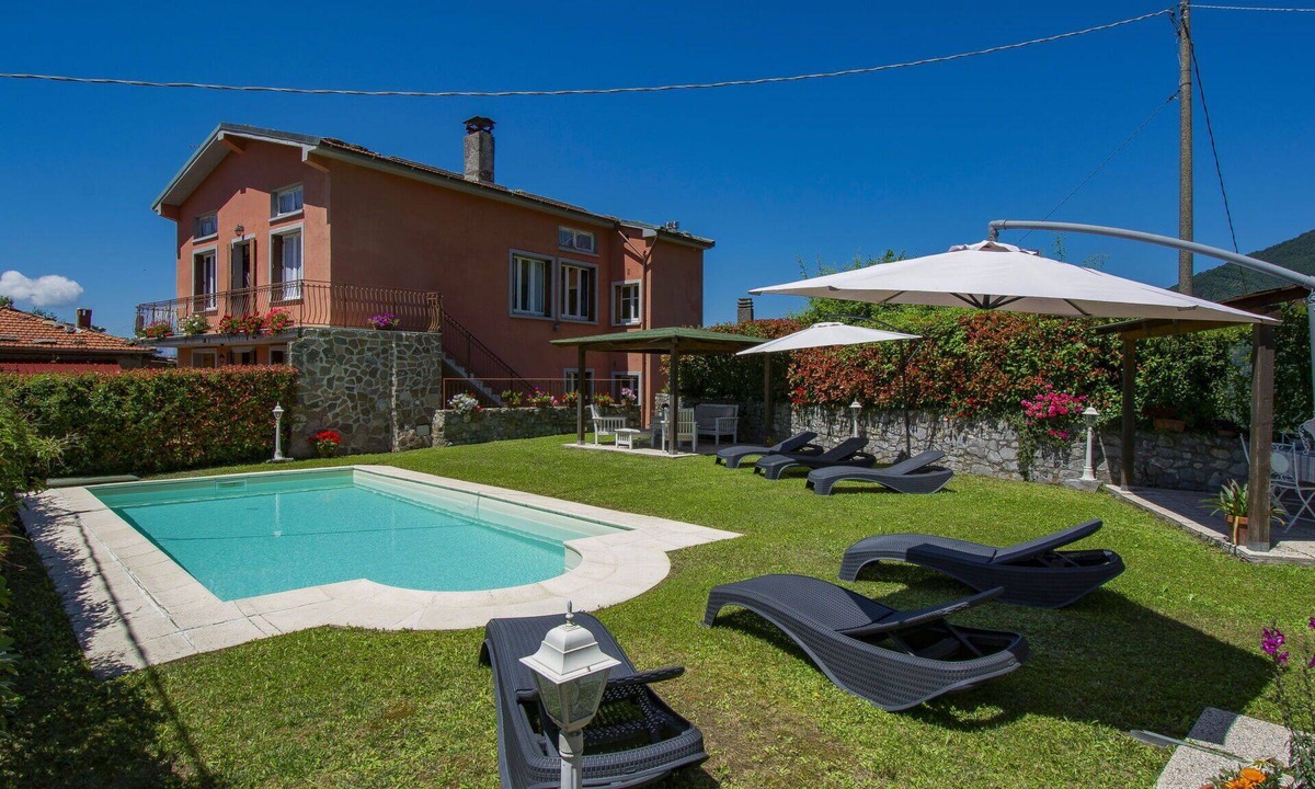 Montefegatesi House | Wonderful private villa with private pool, WIFI, TV, patio, pets allowed and panoramic view