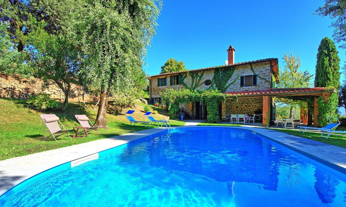 Cavriglia Villa | Wonderful private villa for 9 people with private pool, A/C, WIFI, TV, patio and panoramic view