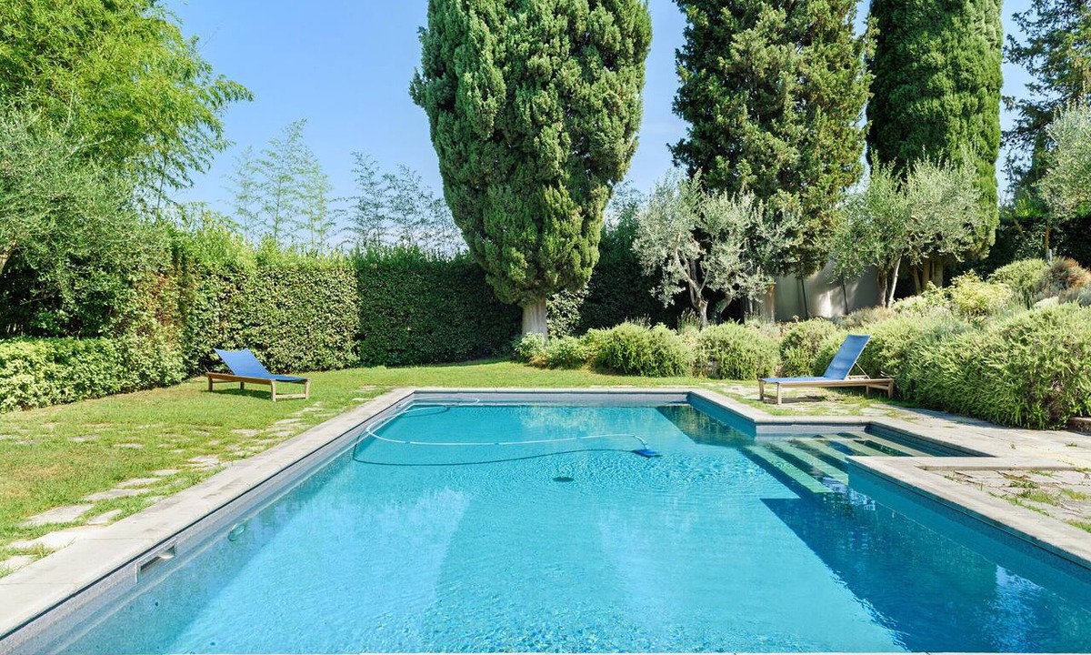 Oltrarno Villa | Wonderful Villa Pian dei Giullari with Pool – Elegance and Relaxation in the Heart of Florence