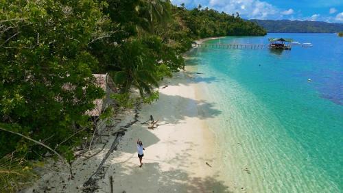 Waisai House | Yenanas Paradise Homestay