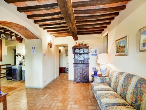 Monterchi House | Your Home in a Tuscan Tower, cleaning included
