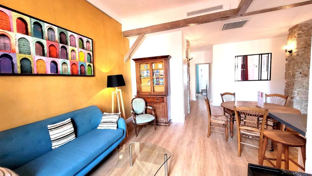 Quartier du Port Apartment | ZePerfectPlace - Vieux Nice Garibaldi 3 chambres