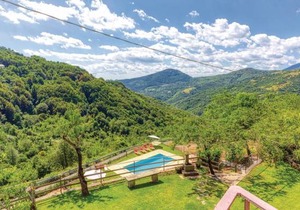 1 bedroom accommodation in Fivizzano -MS-
