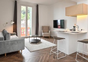 1 bedroom Apartment next to Monaco