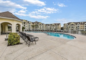 10 MINUTES AWAY FROM DISNEY3 BEDROOM LUXURY CONDO