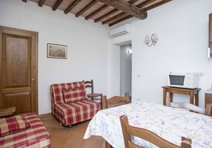2 room9 in Residence La Scogliera on the East Coast, near the beach of Cala Seregola