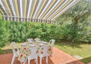 3 bedroom accommodation in Pietrasanta