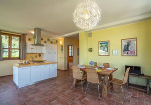 3 bedroom beautiful home in Camaiore LU