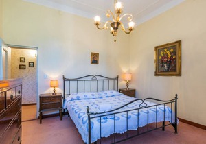 300 m² House ∙ 4 bedrooms ∙ 8 guests