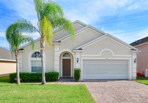 4 Bed Villa, Sleeps 8, Disabled Friendly, East facing Pool/spa, 15 min to Disney