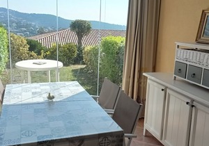 5 minutes from Sainte Maxime, apartment RDJ 2 rooms with garden and parking