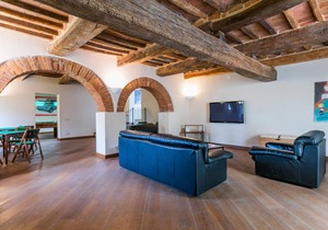 600 m² House ∙ 9 bedrooms ∙ 18 guests