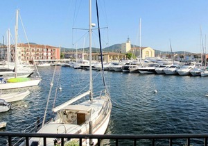 65 m² Accommodation ∙ 2 bedrooms ∙ 4 guests
