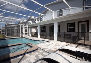840DSD: Elegant Family Friendly 7-bed/5-bath