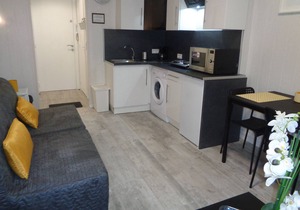 adorable studio renovated near the Croisette