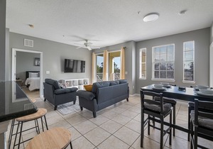 Amazing New 2BD Condo King Bed 15min From Disney