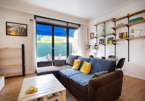Apartment 10 minutes from the tram and the sea