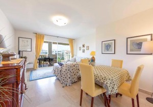 Apartment 2 bedrooms 2 bathrooms clear view in Palm beach area