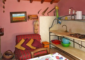 Apartment in villa with private pool, WIFI, TV, terrace, pets allowed, panoramic view, parking