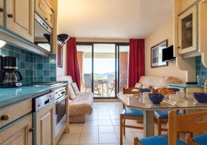 Apartment Les Parcs de Grimaud-7 by Interhome