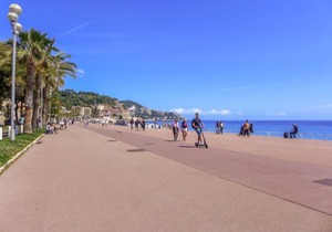 Apartment Les Yuccas Promenade des Anglais in Nice - 5 persons, 2 bedrooms