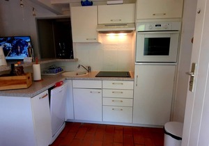 APARTMENT/MAZET - 300 m NARTELLE BEACH - GARDEN AND TERRACES - IDEAL FOR 4